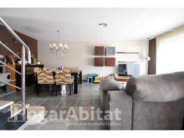 House 5 Bedrooms in Villalonga