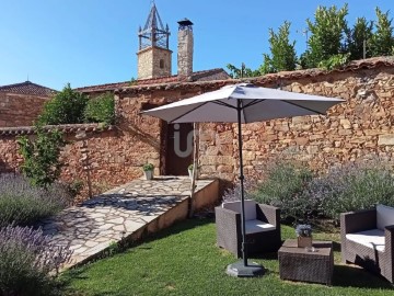 House 6 Bedrooms in Val de San Lorenzo