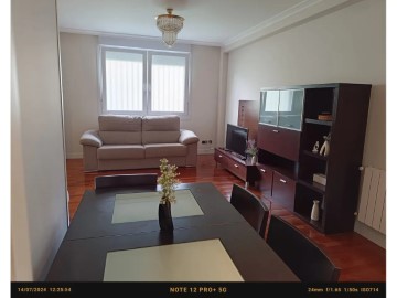 Apartment 3 Bedrooms in Plentzia