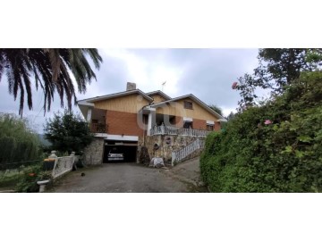 House 6 Bedrooms in Ribadeo (Santa María)