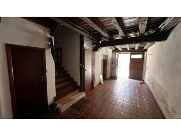 House 3 Bedrooms in Barcenas