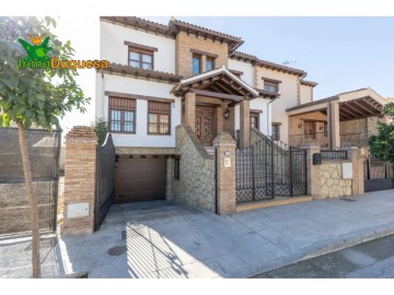 House 3 Bedrooms in Fuente Vaqueros