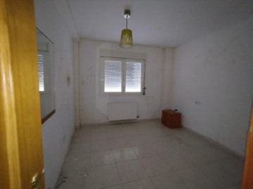 Apartamento  em Pedrola