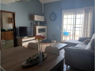 Apartment 4 Bedrooms in Requena