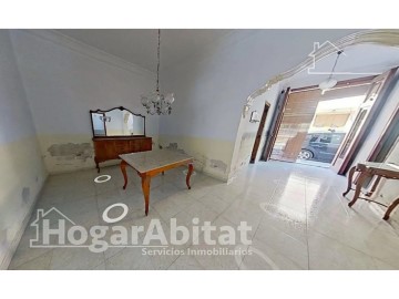 House 7 Bedrooms in Meliana