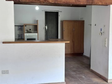 House 3 Bedrooms in Biure