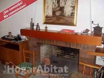 House 5 Bedrooms in Fuente En-Segures