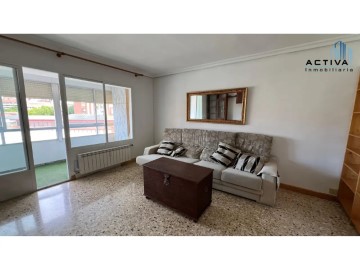 Piso 3 Habitaciones en Pº Zorrilla - Cuatro de Marzo