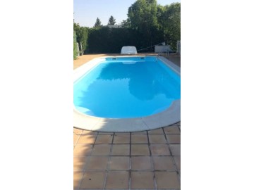 House 5 Bedrooms in Santa Marta de Tormes