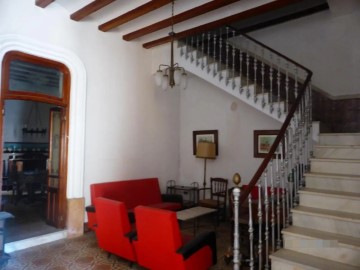 House 8 Bedrooms in La Pobla Llarga