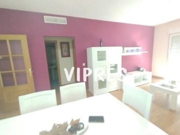 Apartment 2 Bedrooms in Reina