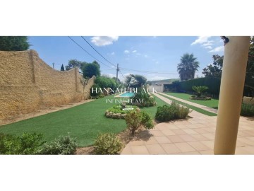 House 6 Bedrooms in Can Verdaguer