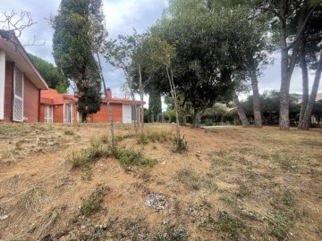 House 4 Bedrooms in Caldes de Montbui