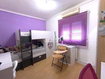 Apartamento 2 Quartos em Montserrat