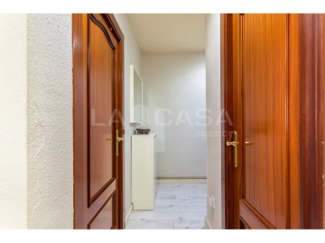 Apartment 3 Bedrooms in Montmeló