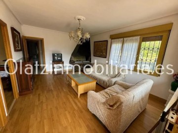 House 3 Bedrooms in Villanueva de Mena