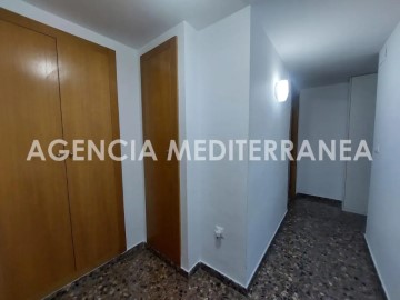 Piso 2 Habitaciones en Cardenal Benlloch