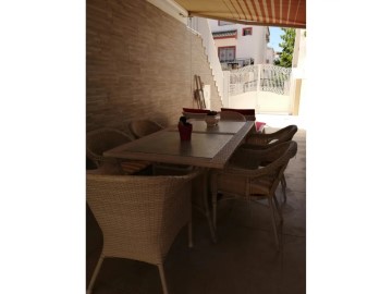 House 3 Bedrooms in Oropesa