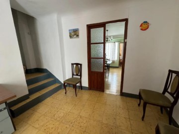 Maison 5 Chambres à Loja