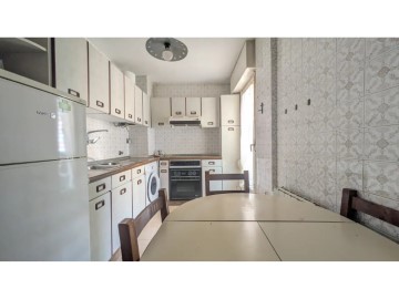 Apartment 3 Bedrooms in Las Arenas-Areeta