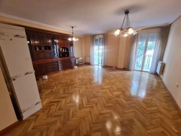 Duplex 2 Bedrooms in Reina