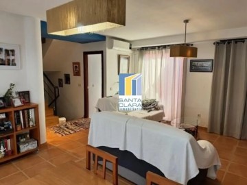 House 3 Bedrooms in Moraleja del Vino