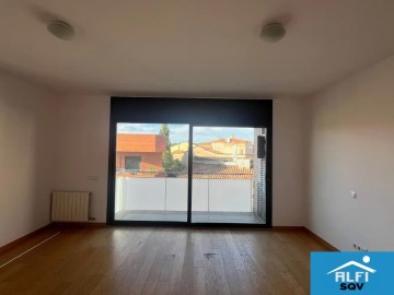 Apartamento 4 Quartos em Vallés