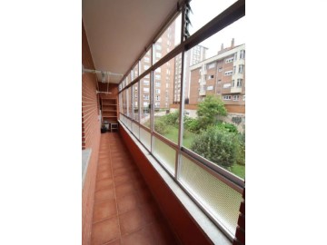 Apartment 4 Bedrooms in Buenavista