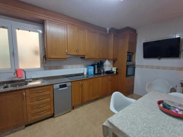 Apartment 3 Bedrooms in Yecla