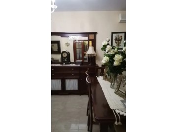 House 4 Bedrooms in El Cerro