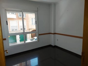 Piso 1 Habitacione en Zona pueblo