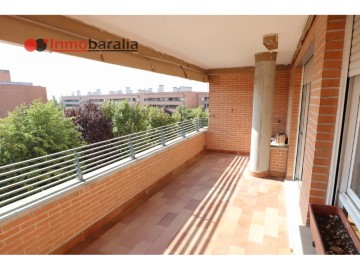 Apartment 4 Bedrooms in Prado