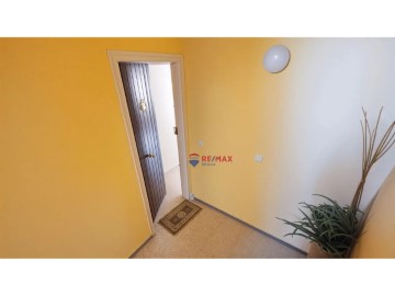 Apartment 3 Bedrooms in Grup Solivent