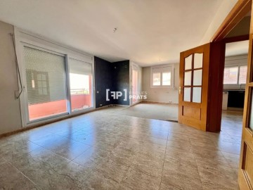 House 4 Bedrooms in Puigverd de Lleida