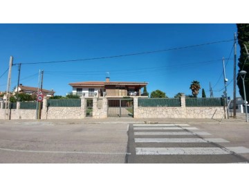 House 5 Bedrooms in Segur de Calafell