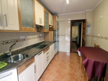 Apartment 3 Bedrooms in La Txitxarra - Murrieta - Parke Santurtzi