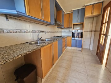 Apartamento 3 Quartos em Tona