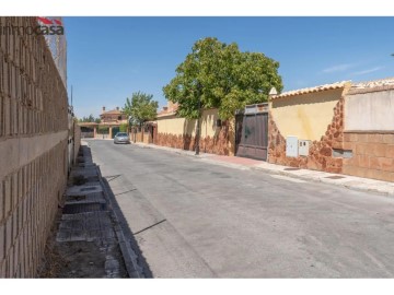 House 6 Bedrooms in Barrio de la Vega