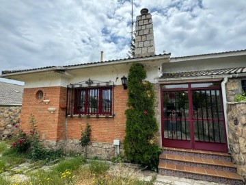 Casa o chalet 4 Habitaciones en Navalperal de Pinares