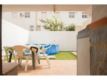 House 3 Bedrooms in Venta del Peral