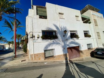 Casa o chalet 6 Habitaciones en Carboneras