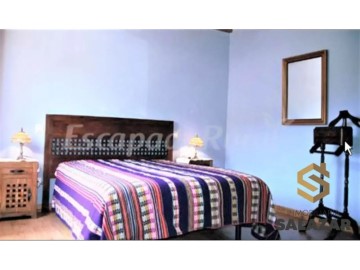 House 7 Bedrooms in Ranedo