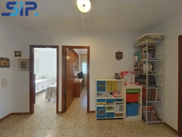 House 4 Bedrooms in Daltmar