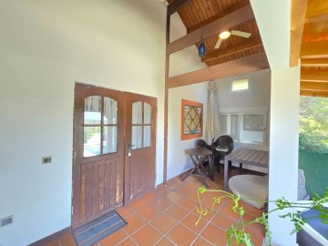 House 2 Bedrooms in Benicolet