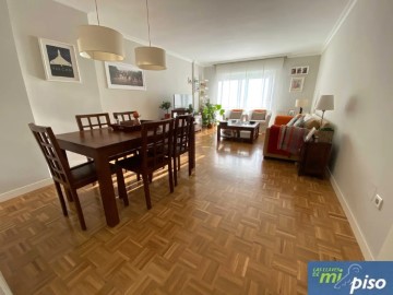 Apartment 3 Bedrooms in Covaresa - Parque Alameda