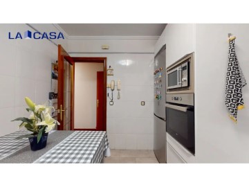 Apartamento 3 Quartos em Astrabudua