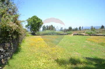 Terrenos en Aguiar de Sousa