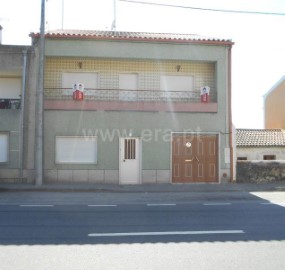 Maison 3 Chambres à Escalos de Baixo e Mata