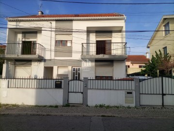 Maison 5 Chambres à Amora