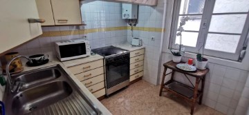 Apartamento 3 Quartos em Bajouca